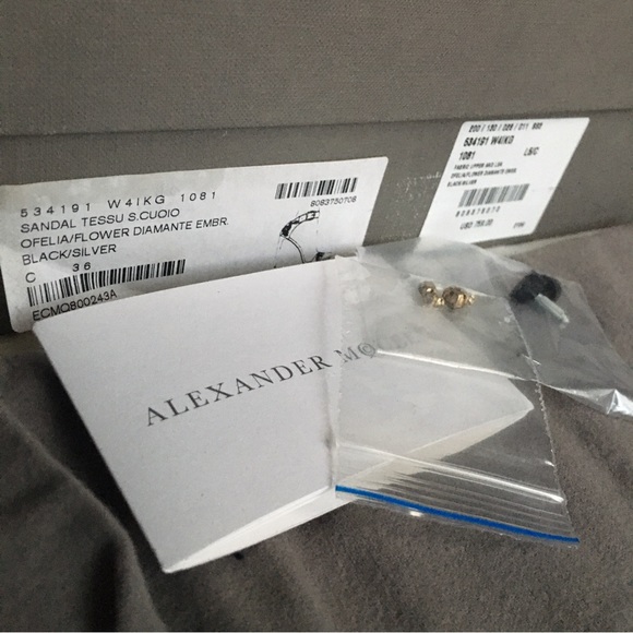 NIB Alexander McQueen Velvet Grosgrain Trim Crystal Embellished Sandals - Picture 3 of 16